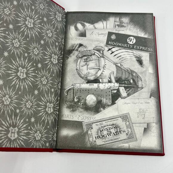 Harry Potter Platform 9 3/4 Red Journal with Pictures - Picture 2 of 9